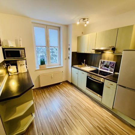 Apartamento Charlotte, Direkt Am Kurpark Rostock Exterior foto