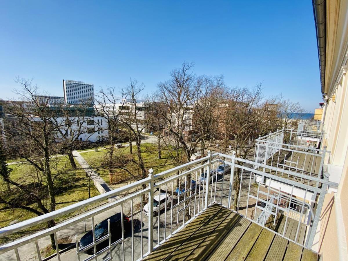 Apartamento Charlotte, Direkt Am Kurpark Rostock Exterior foto